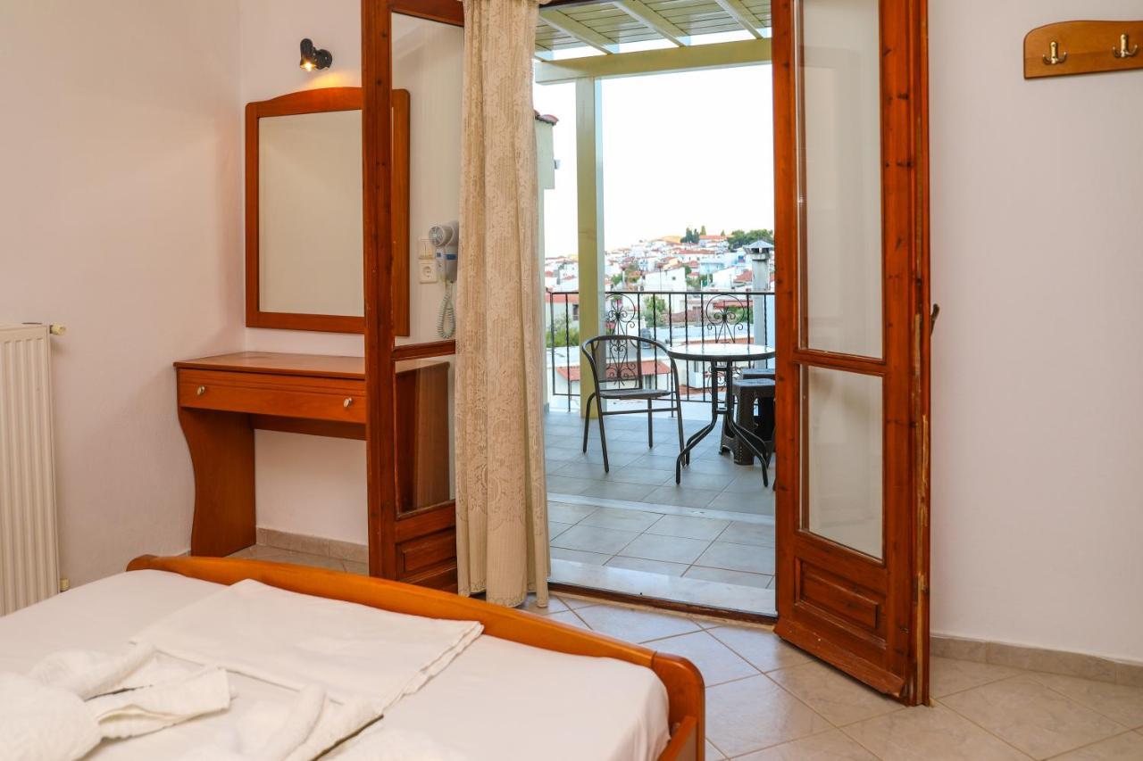 Appartamento Antonia House Città di Skiathos Esterno foto